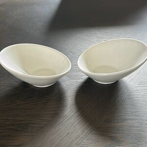 Mikasa White Porcelain Serving Bowls - Set of 2